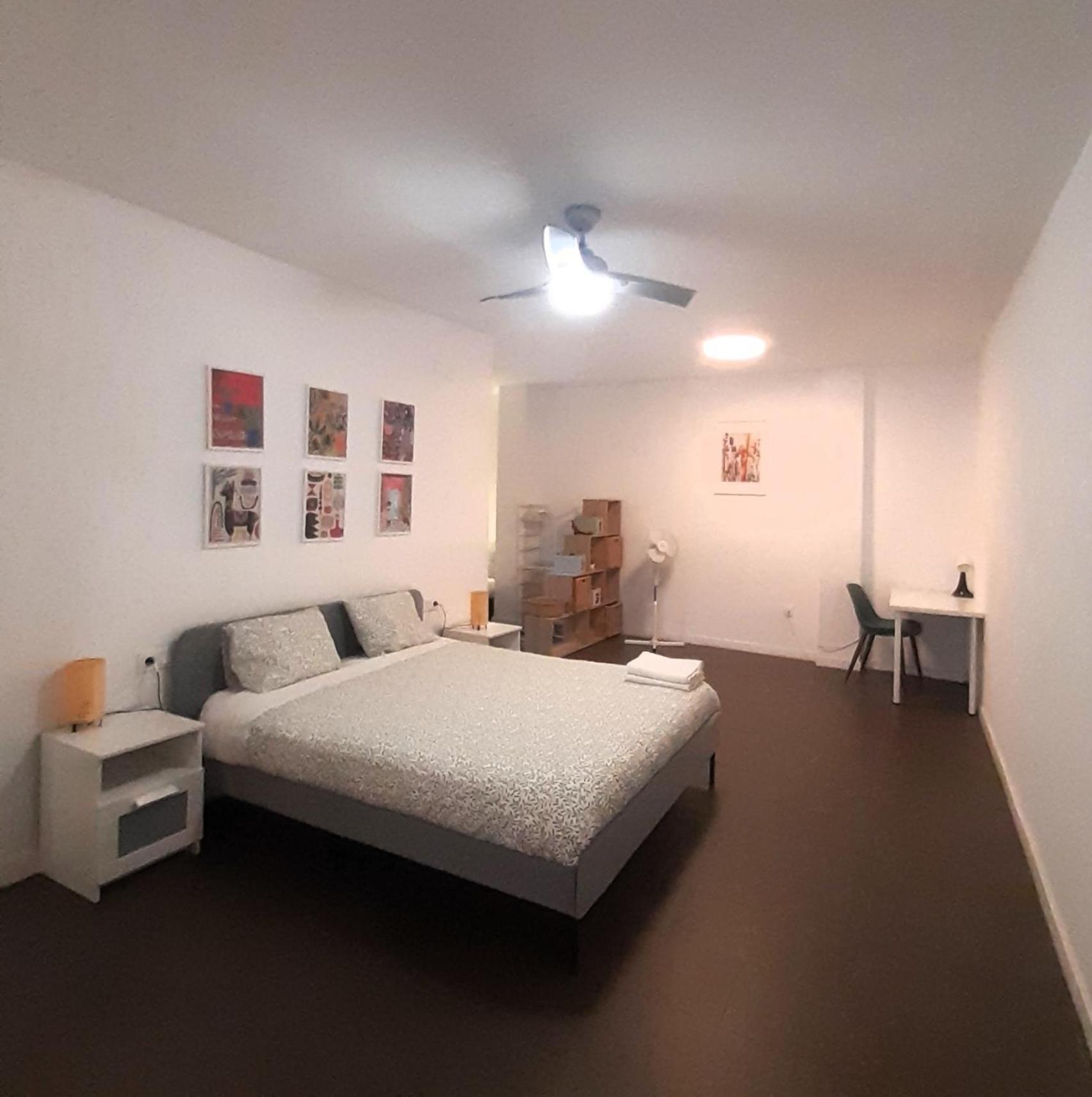 La Caramba Amplio Apartamento En La Playa Малага Экстерьер фото